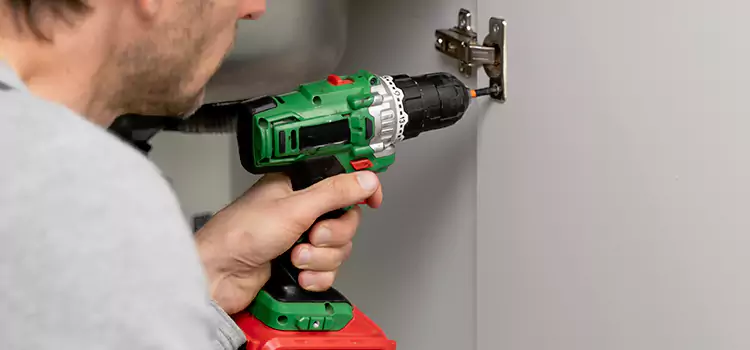 Commercial Door Hinge Repair Melrose