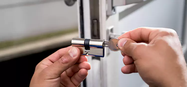 Emergency Locksmith for House Melrose