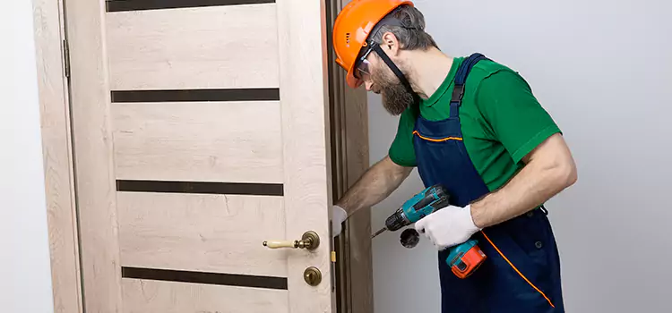 Replace Internal Door Handle with Lock Melrose