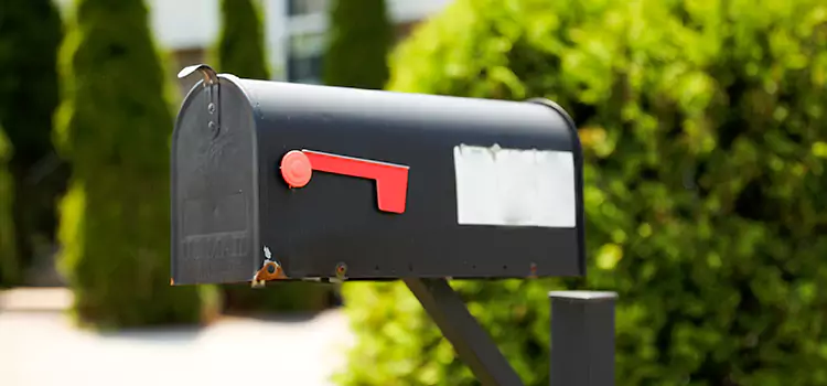 Secure Mailboxes for Packages Melrose